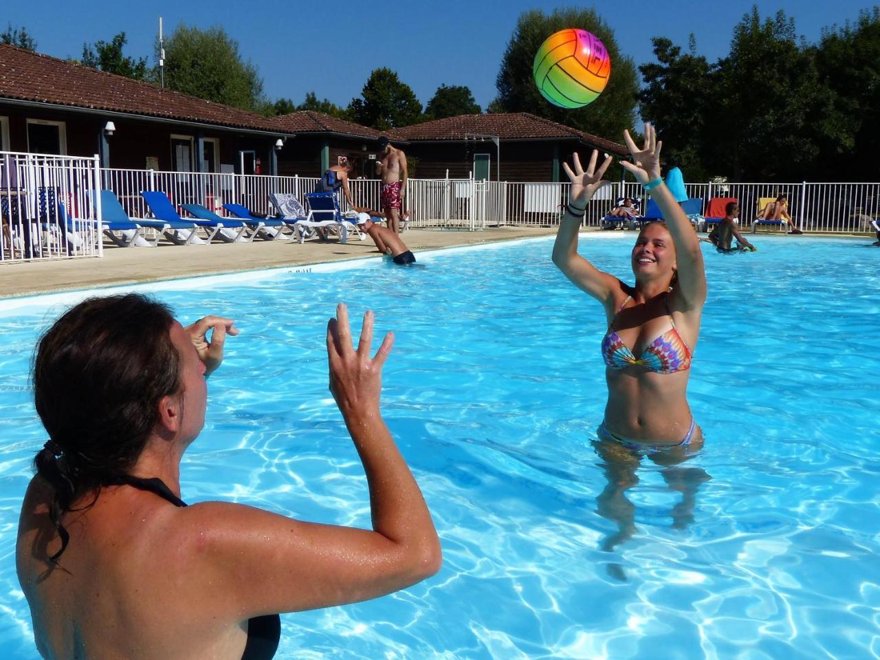Camping Les Portes Du Beaujolais Anse Kültér fotó