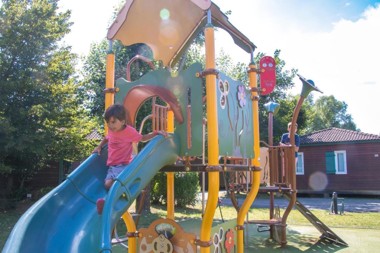 Camping Les Portes Du Beaujolais Anse Kültér fotó