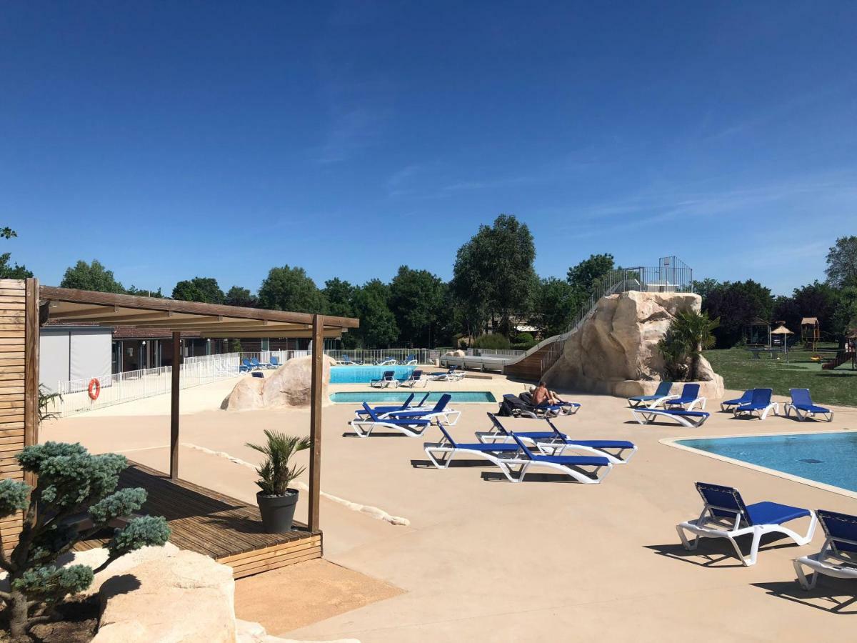 Camping Les Portes Du Beaujolais Anse Kültér fotó